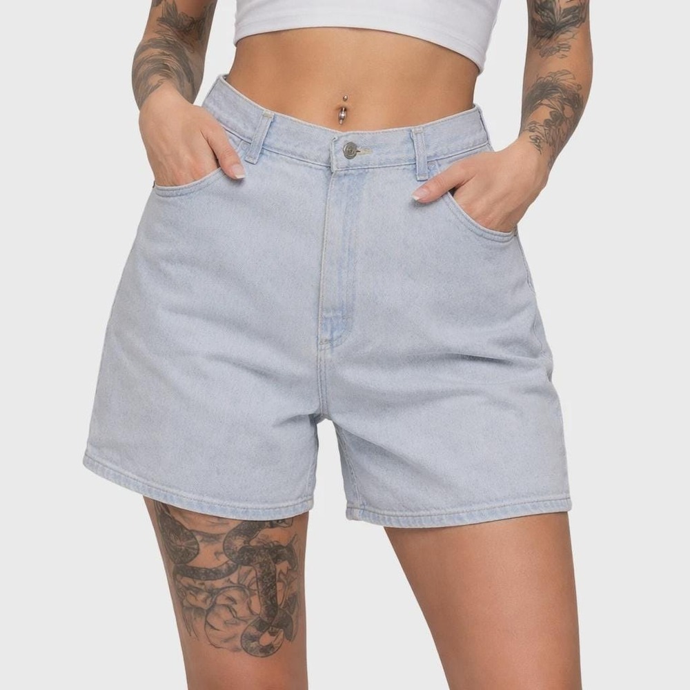 90s Vintage Lee Relaxed Fit Denim Shorts Womens 14 Light Wash High Rise